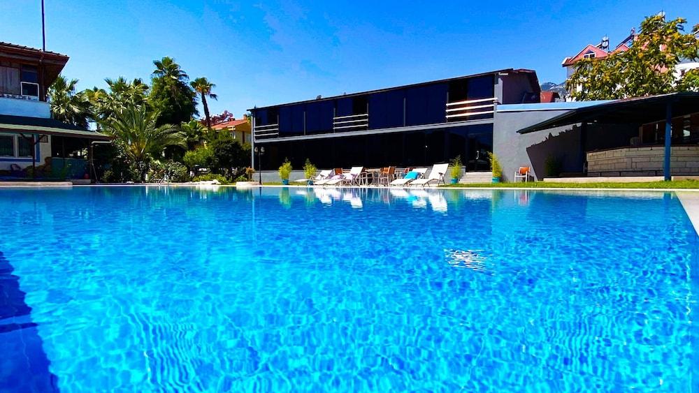 Erendiz Garden Hotel Кемер Екстер'єр фото
